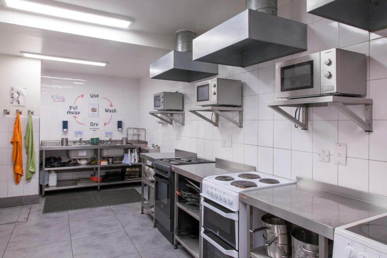 Astor Hyde Park Hostel (Adults Only) Лондон Экстерьер фото